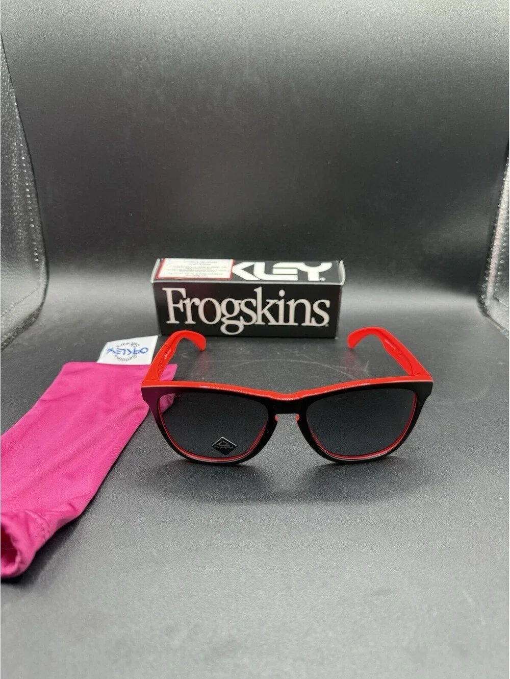 Oakley Frogskin Bright Red/Black w/Prizm Black Iridium OO9013-G255